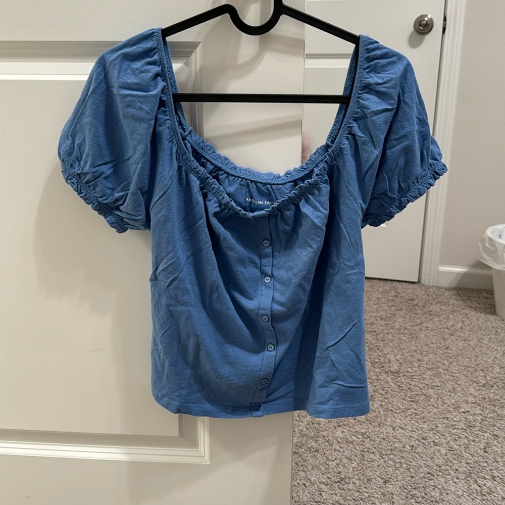 American Eagle Scoopneck top